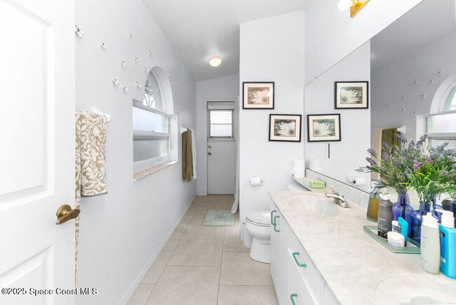 Photo - 4243 Pondapple Dr