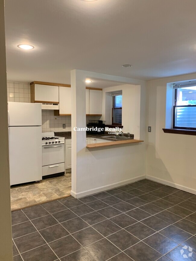 Building Photo - 266 Columbia St Unit B Rental