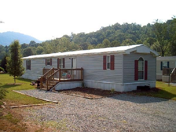 Photo - 1.99 Acre Mobile Home Park