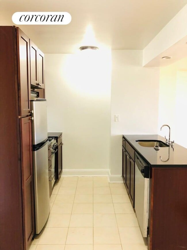 Building Photo - 99 Lafayette Ave Rental
