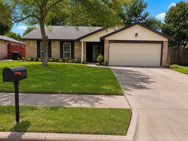 Building Photo - 12755 Brookglade Cir