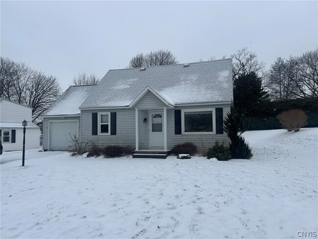 Building Photo - 3 Wills Dr