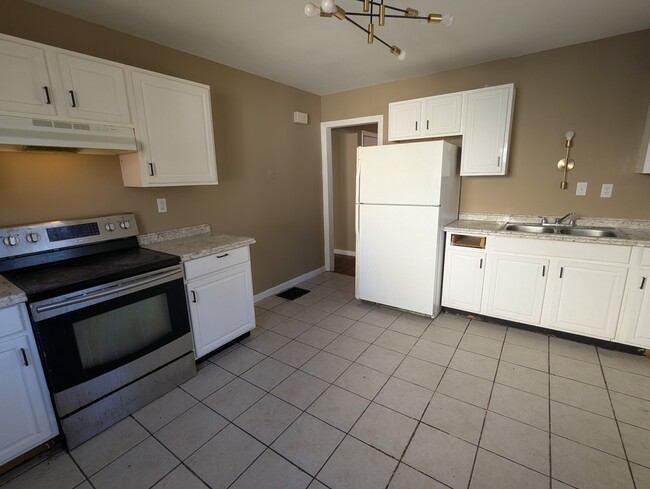 Photo - 549 S Ashburton Rd