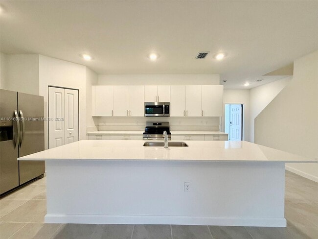 Photo - 5033 Oakmont Dr Townhome