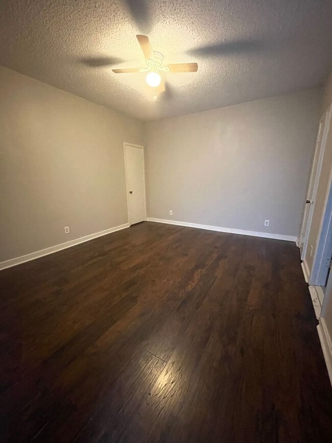 Photo - 814 Main St Unit 814 Main #1 - G1 Real