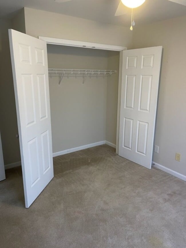 Photo - Cobblestone Trace- Oxford's Premier 55+ Co...