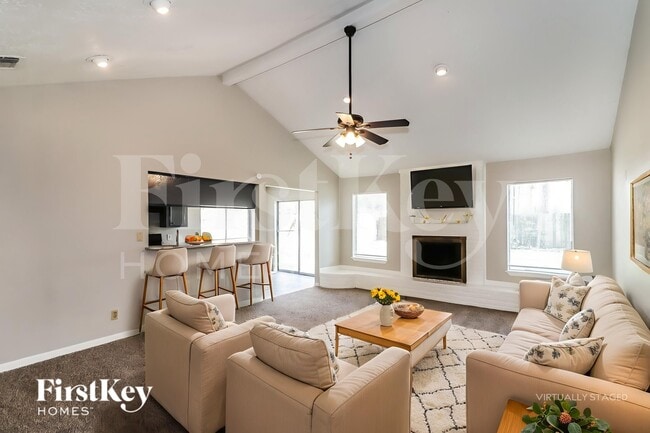 Photo - 2606 N Spring Dr