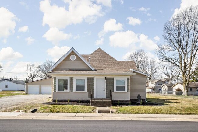 Remodeled 3 Bed 2 Full Bath Within Walking... - Remodeled 3 Bed 2 Full Bath Within Walking... Casa