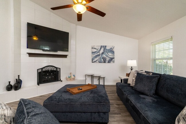 Photo - 848 Arbor Downs Dr Unit SI ID1575058P