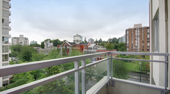 Photo - Shaughnessy House Unit 01002