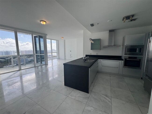 Photo - 18201 Collins Ave Unit 3505