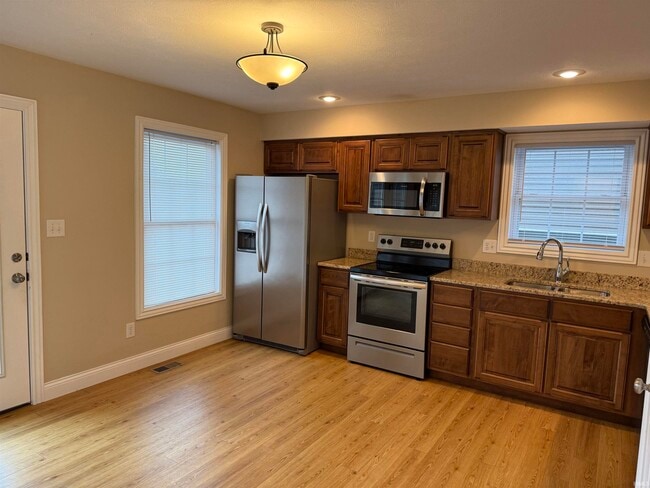 Photo - 1763 W Victoria Ln