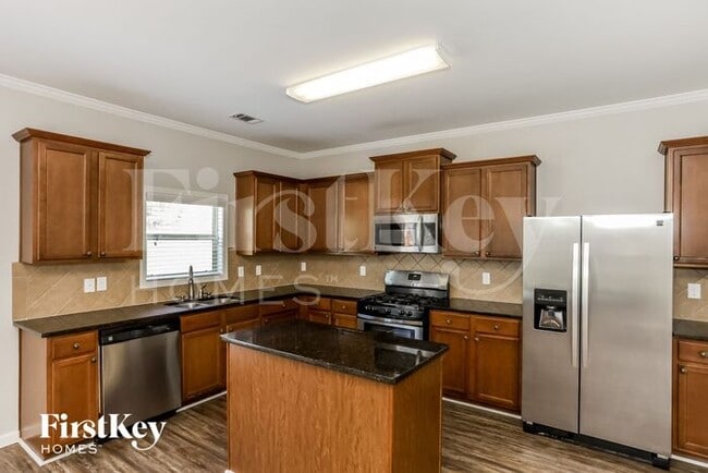 Photo - 6252 Stonelake Dr SW