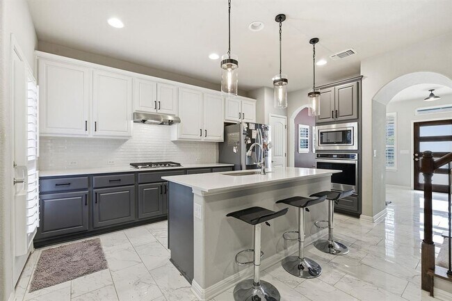 Photo - 5720 Baythorne Dr