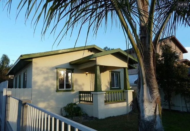 Photo - 4437 Texas St