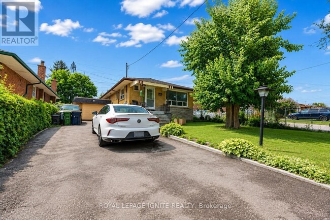 Photo - 61 Jarwick Dr
