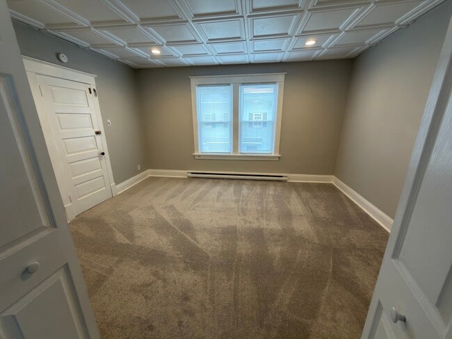 Sala de estar - 119 E Raspberry St Unidad 2