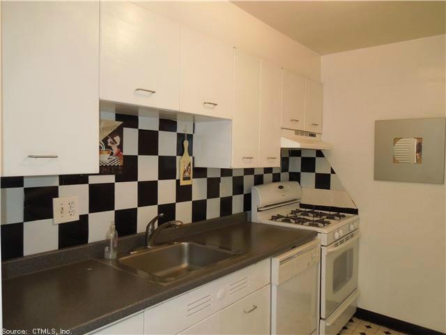 Photo - 30 Woodland St Unit 9 P