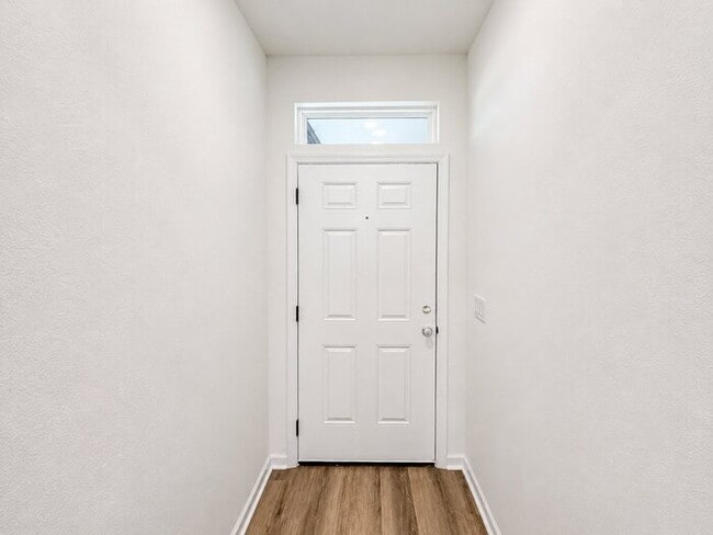 Building Photo - 8662 Elmo Ln