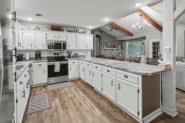 Photo - 285 240th Pl