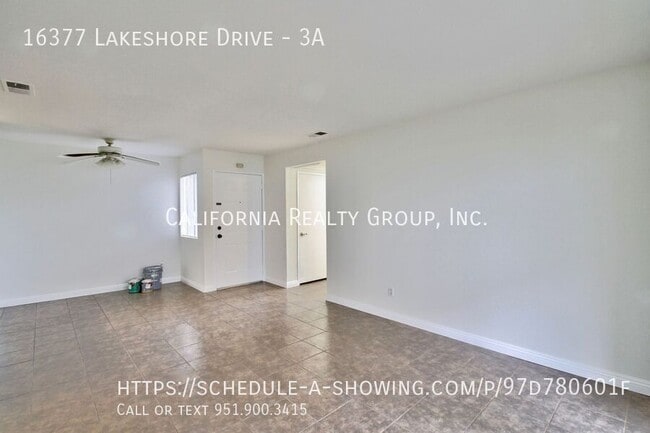 Photo - 16377 Lakeshore Dr