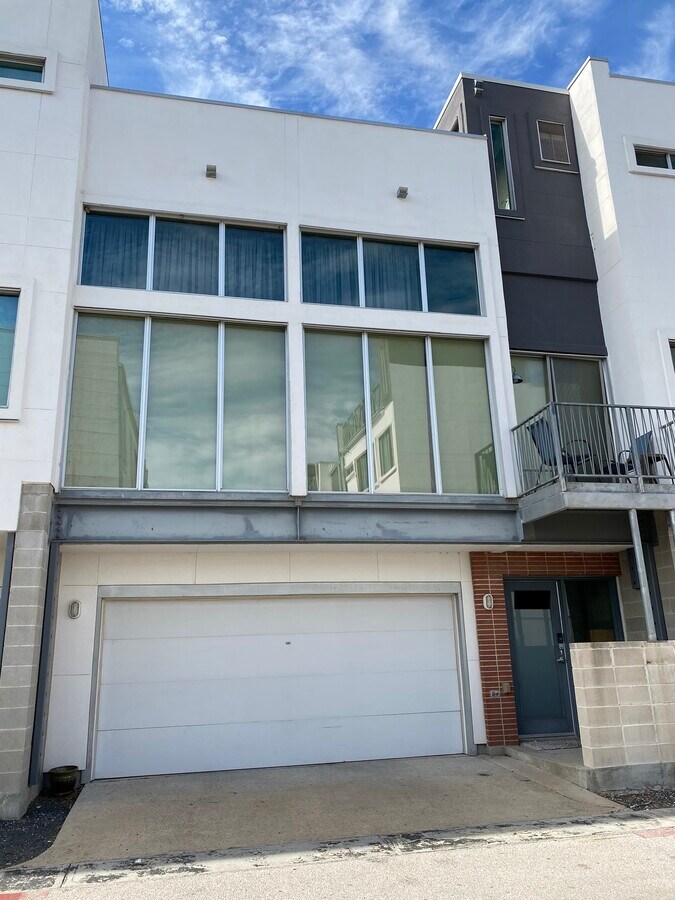 Photo - 4801 S Congress Ave Unit D3