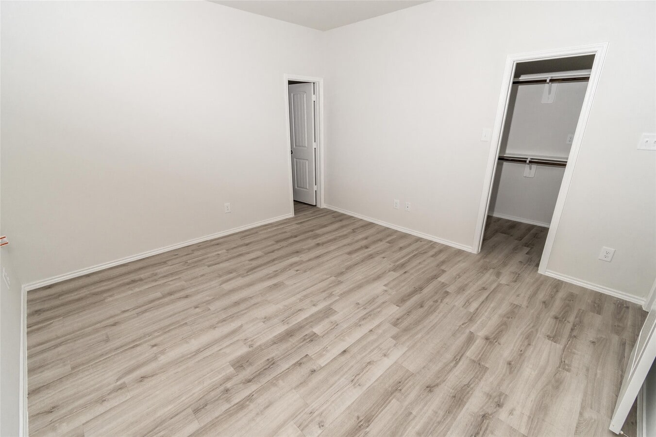 Photo - 17330 Desmond St Casa