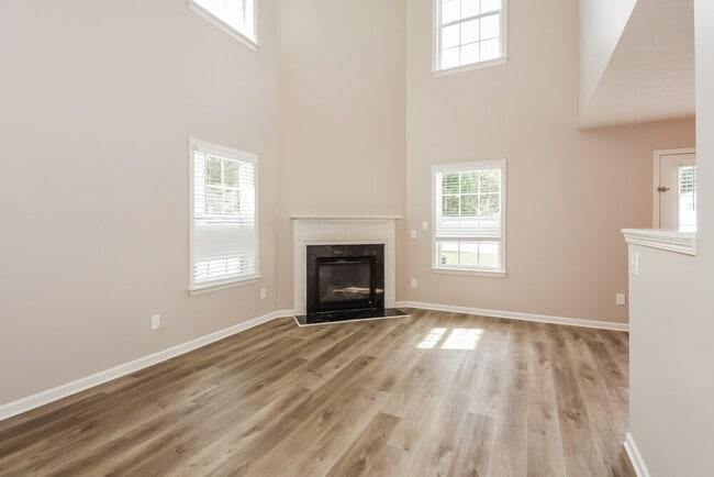 Photo - 5995 Mountain Top Pl