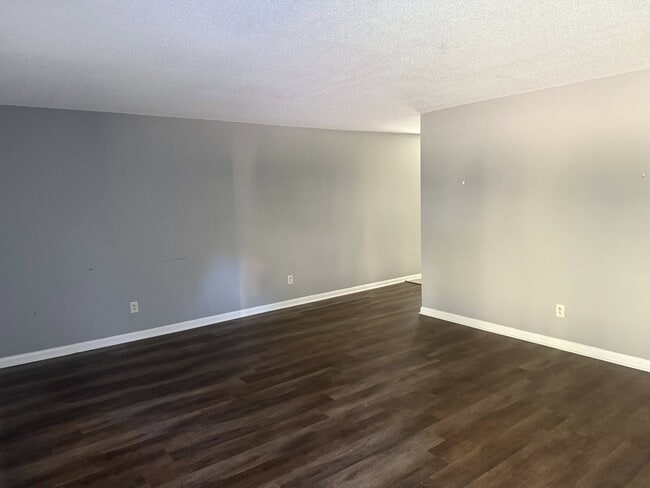Building Photo - 132 Circle Dr Unit A Rental