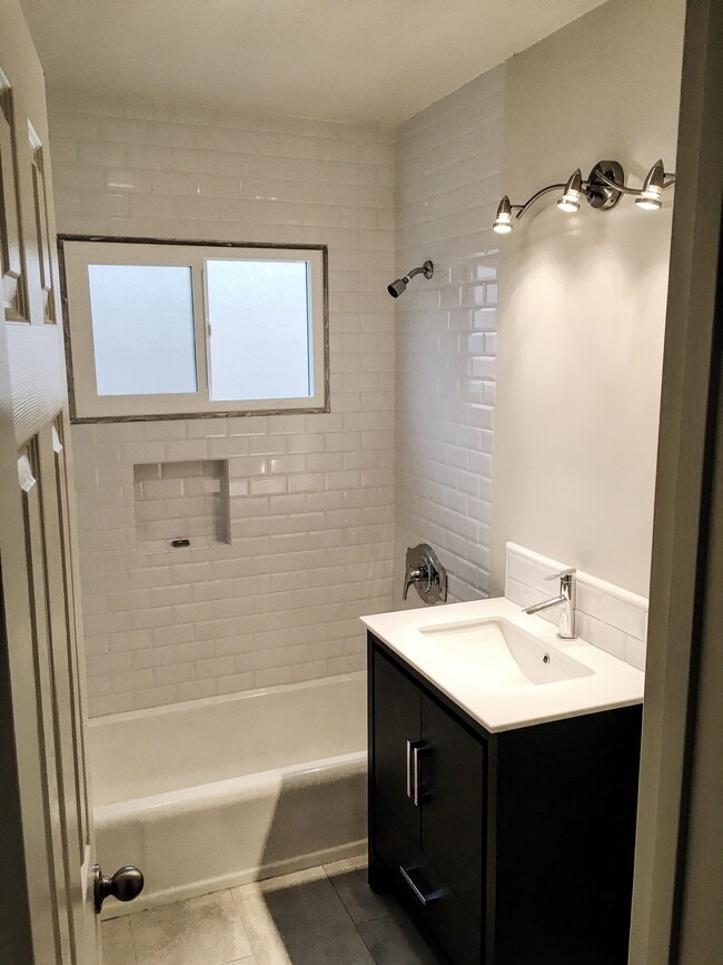 Photo - 1526 Corinth Ave