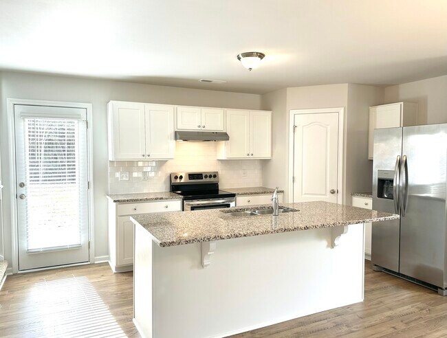 Photo - 793 Conductor Ct