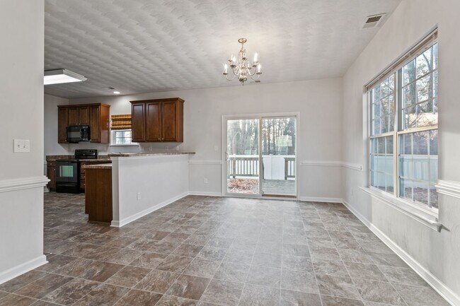 Photo - 4BR Fox Hill Home Near Langley AFB