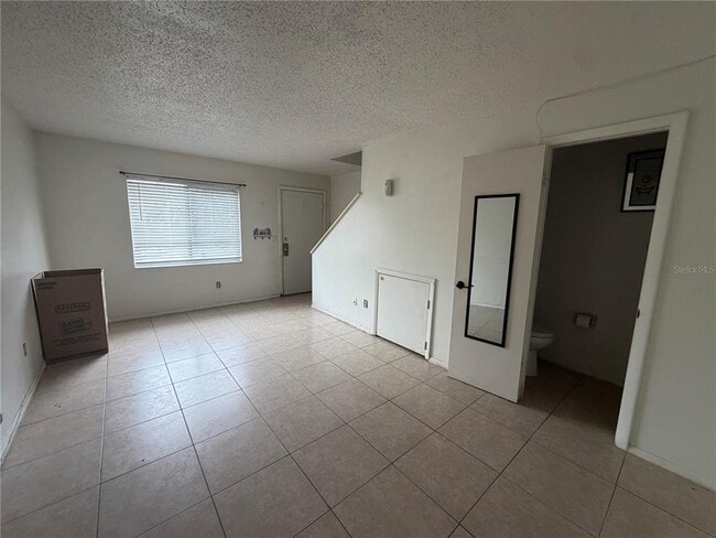 197 Garden Dr