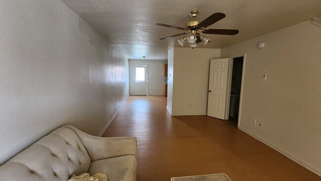 Photo - 2810 Cantabrian Dr Unit B