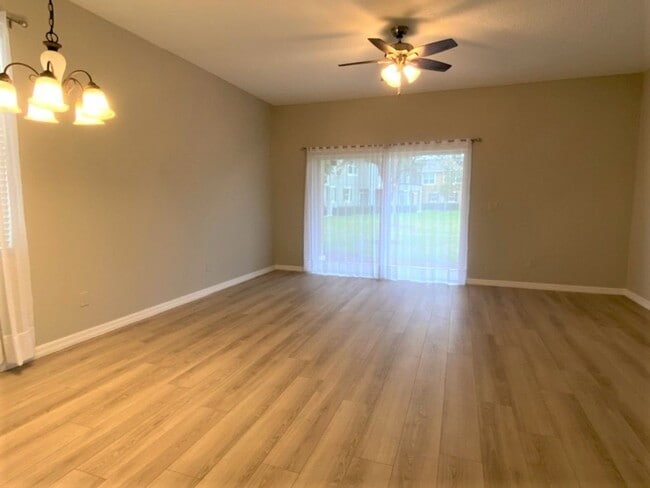 Photo - Gorgeous End Unit Townhome in Grande Champions!