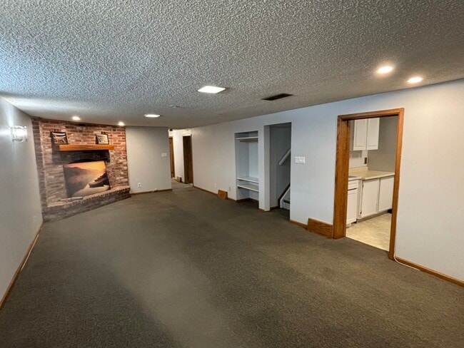 Photo - 120 Cumberland Av S