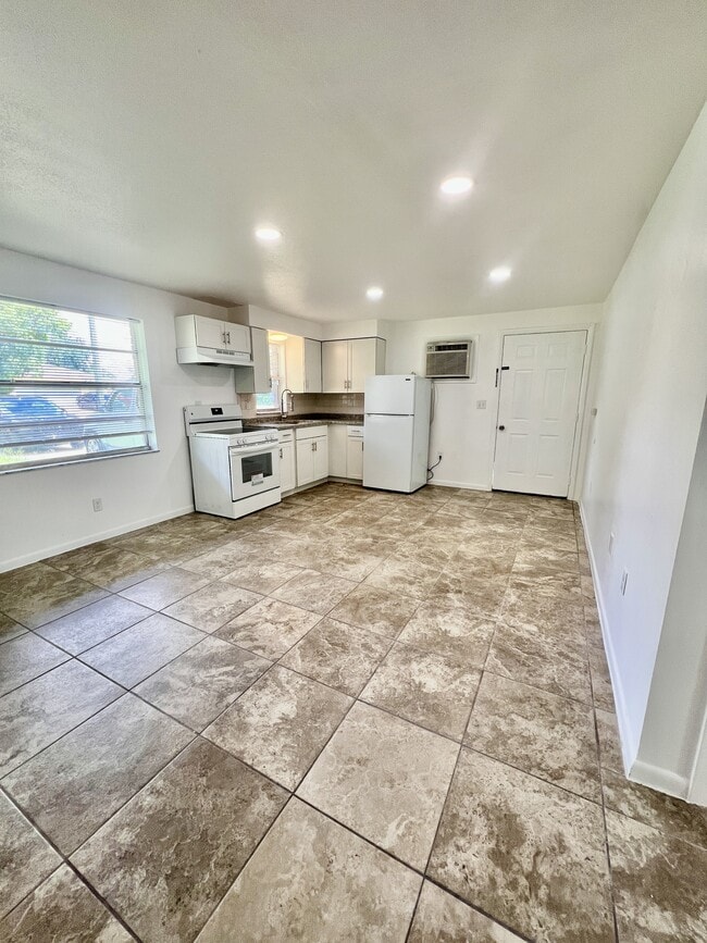 Photo - 5739 9th St Unit 1