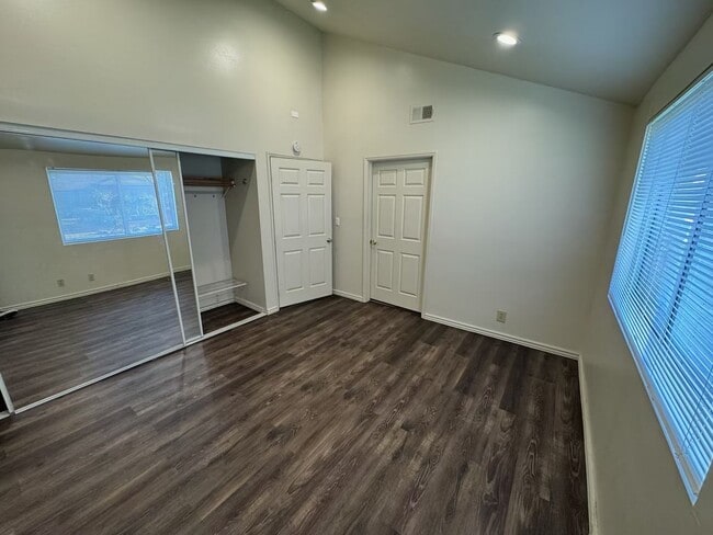 Photo - 4 Bedroom Home