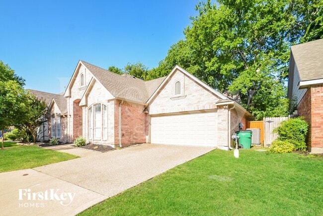 Photo - 502 Glenn Ln