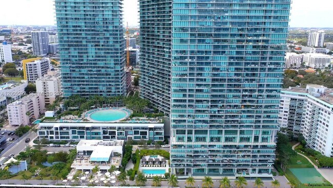 Photo - 3131 NE 7th Ave Unit 4401