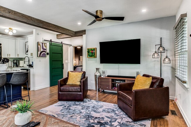 Photo - 521 Allen Rd NE Unidad SI ID1523266P