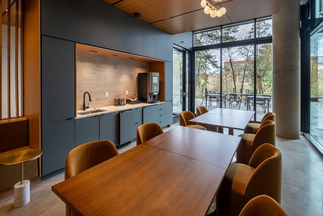 Photo - Willow Apartments
