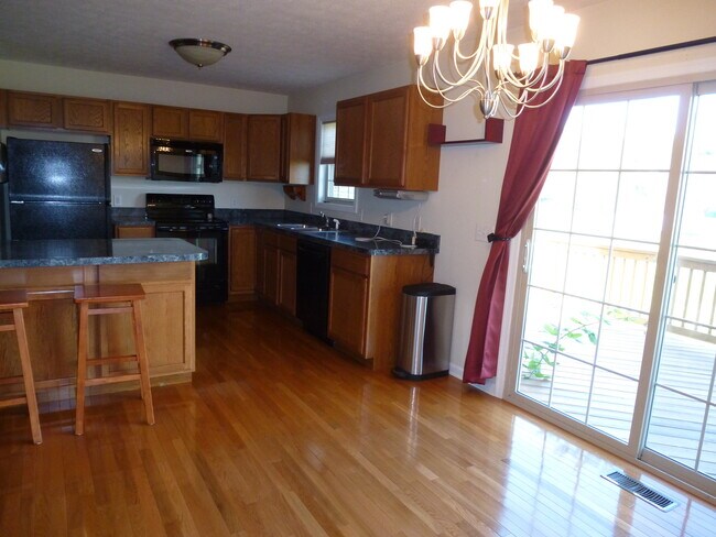 Photo - 14760 Justice Xing