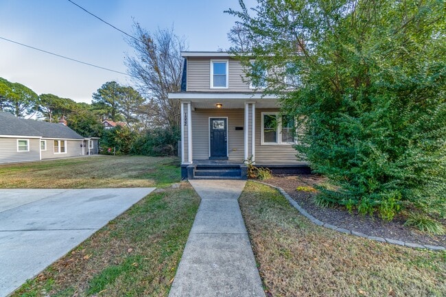 Photo - 1552 Fleetwood Ave