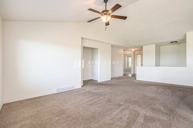 Photo - Ranch Townhome in Shadow View