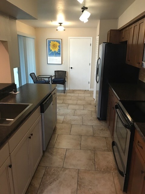 Photo - 2 Bedroom Townhome with pool and fitness center