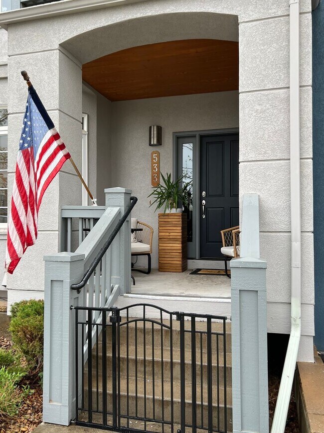 Photo - BEAUTIFUL 3 Bed 3.5 Bath Townhome in Dakota Ridge Village in North Boulder