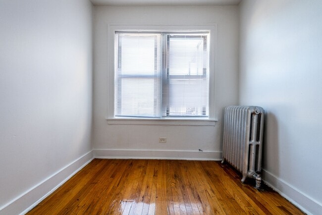 Photo - 7944 S Paulina