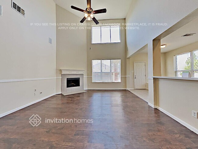 Photo - 3900 Rochester Dr