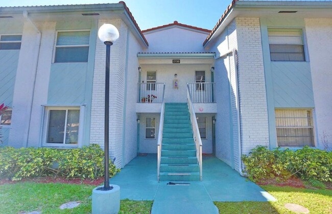 Photo - 2730 Forest Hills Blvd Unit 104